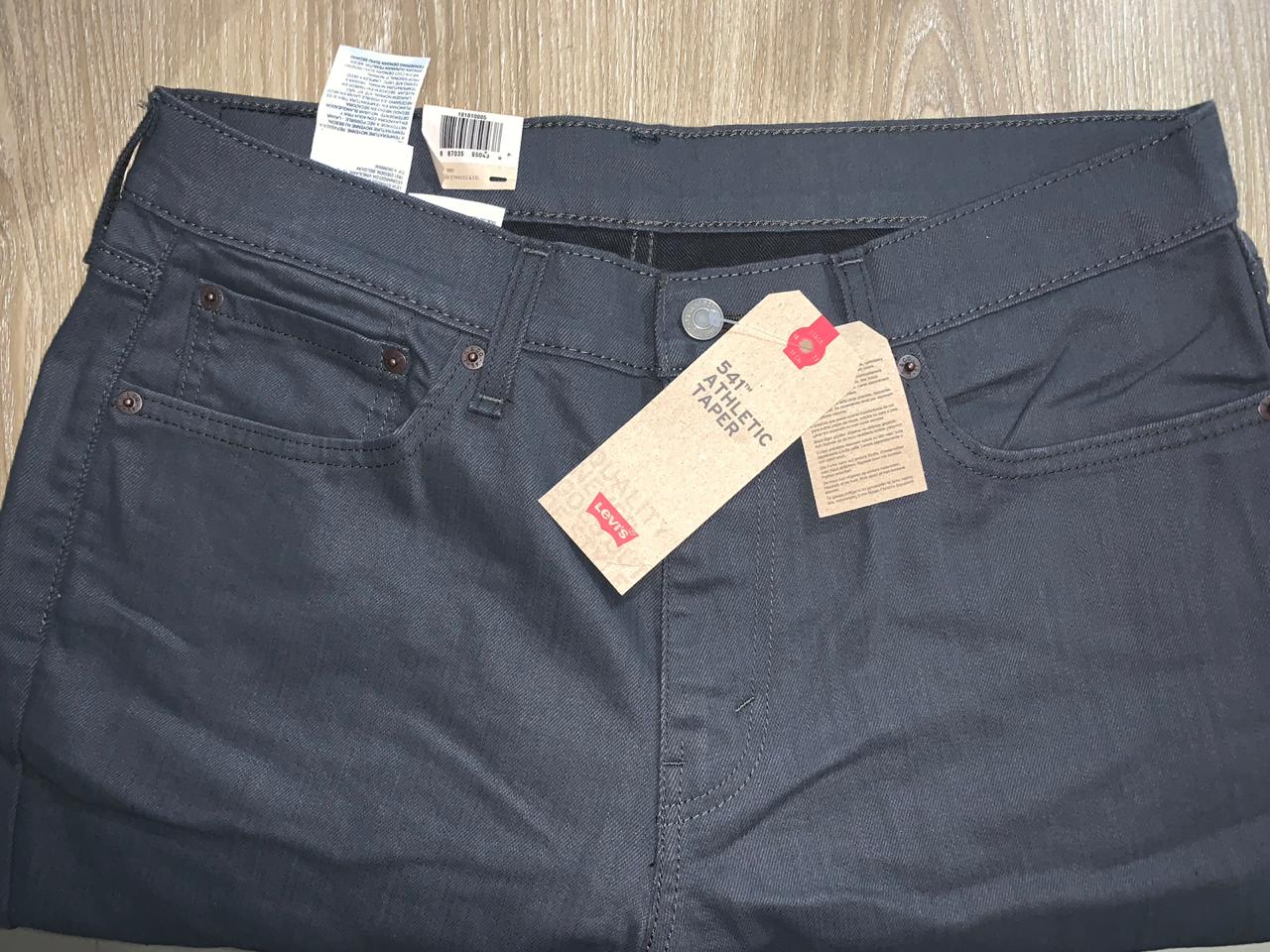 levi's offers