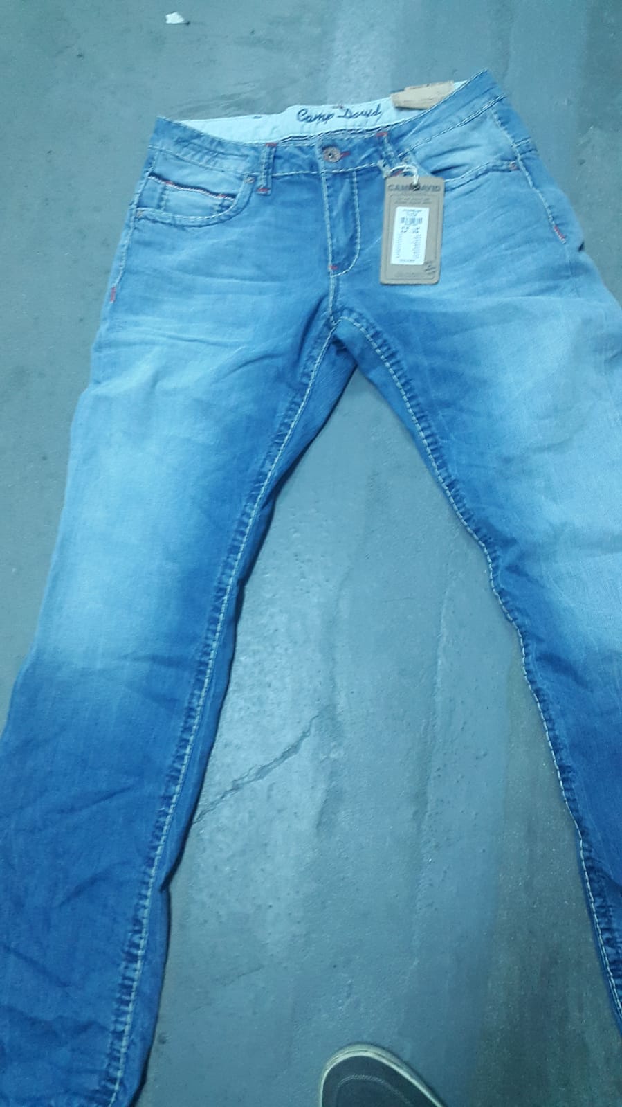 camp david jeans price